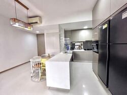 J Gateway (D22), Condominium #548570141